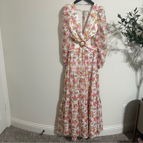 NWT GIANNI BINI Lillian Floral Print Long Sleeve Deep V-Neck Cut-Out Tiered dres - Picture 8 of 10